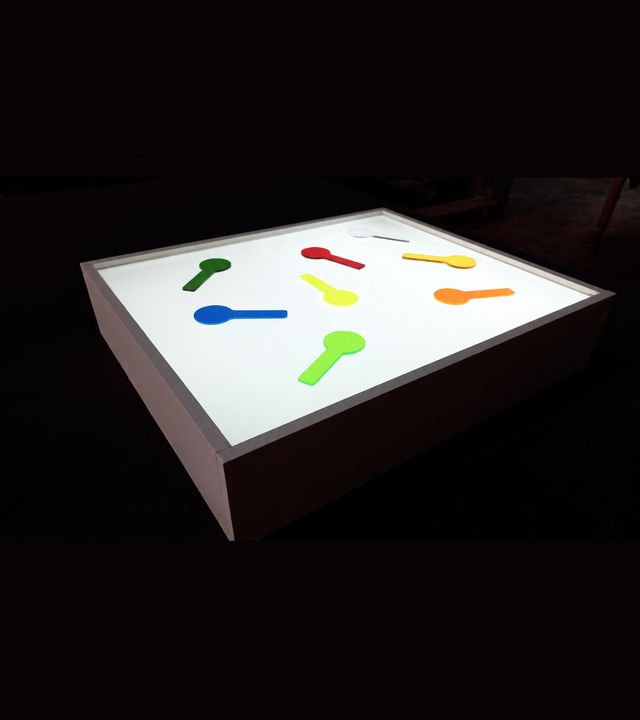 Mesa de luz pedagógica para sala multissensorial